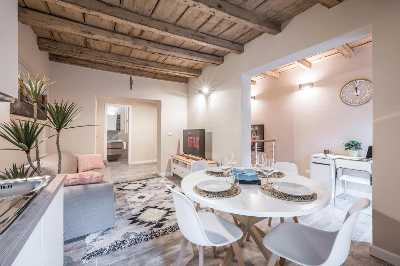 Appartamento con 2 Camere da Letto