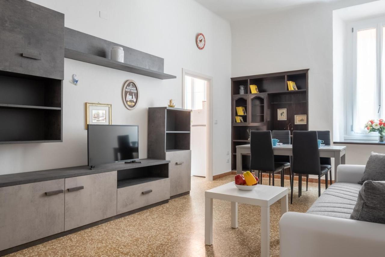 Appartamento con 2 Camere da Letto