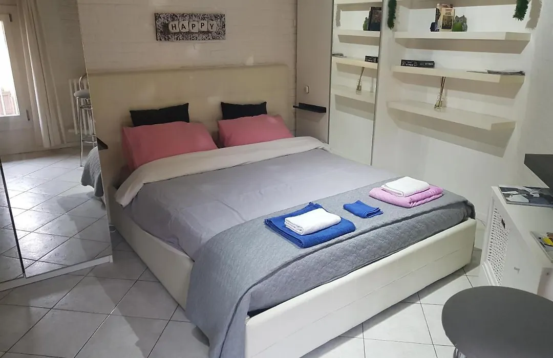 Sweet Apartment Suite Castelmerlo-1