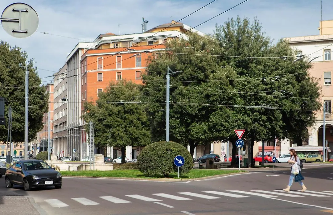 UR-NEST Marconi-1