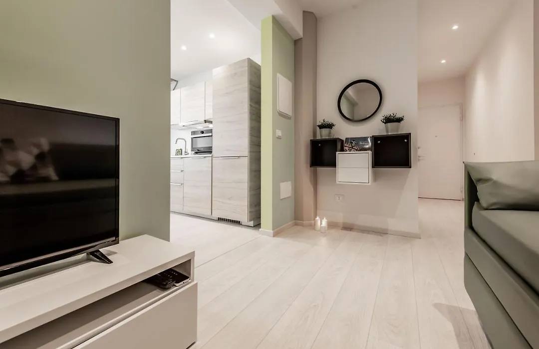 Realkasa Luxury S.Orsola Apartments-1
