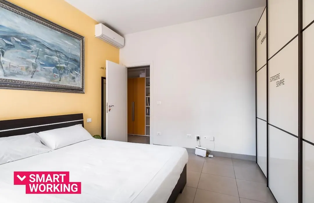 Bergonzoni Modern Apartment by Wonderful Italy-1