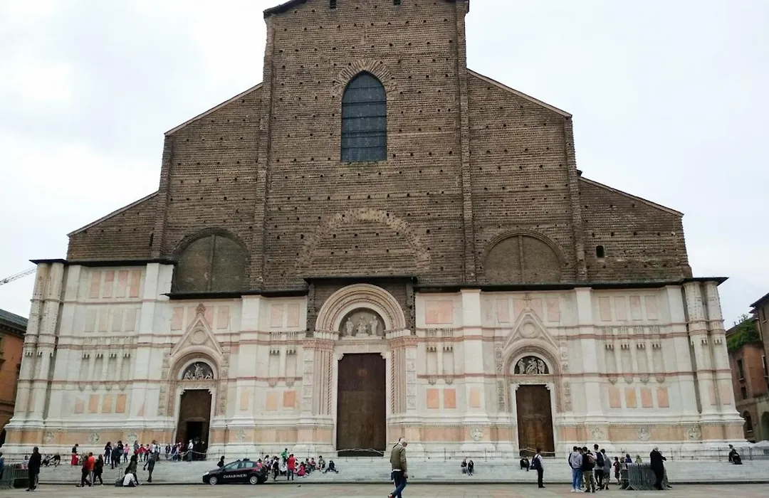 2Towers Holiday House_Centro storico di Bologna-1