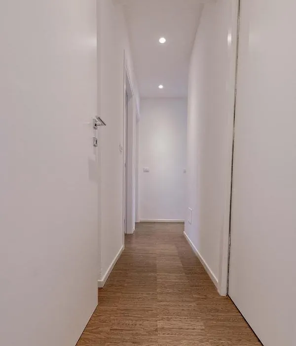 Realkasa De Crescenzi Family Apartment-1