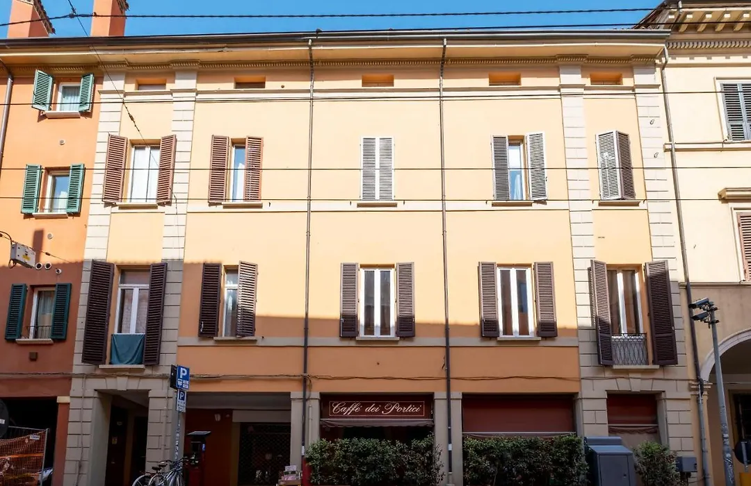 GetTheKey S.Stefano Apartment-1