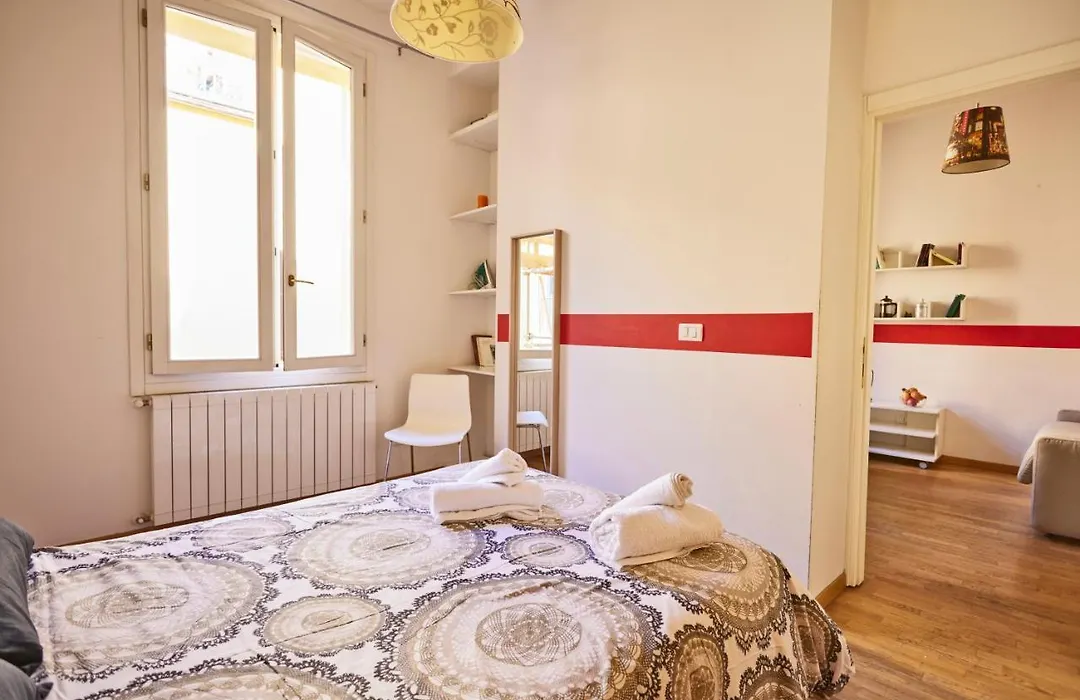 Silent And Cosy Apartment Free Netflix And Disney Plus-1
