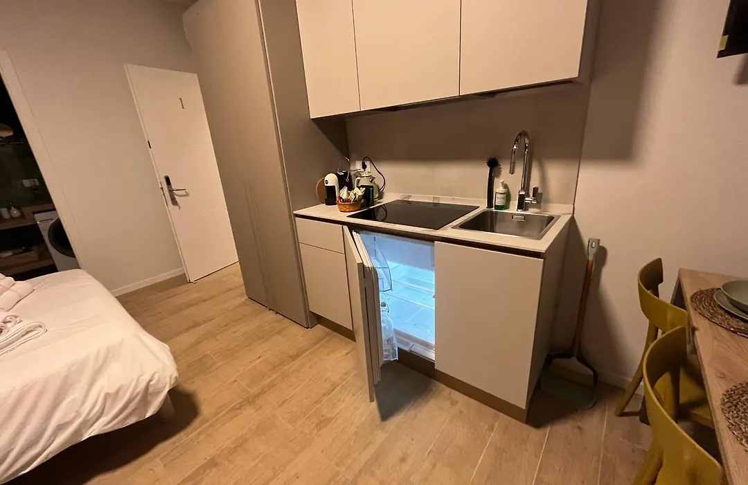 Calari Rooms - Monolocale-1