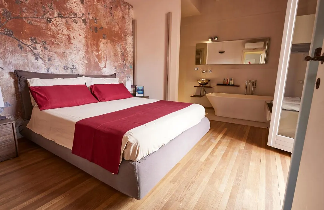 Bright&Peaceful Apartment in Historic Palazzo-1