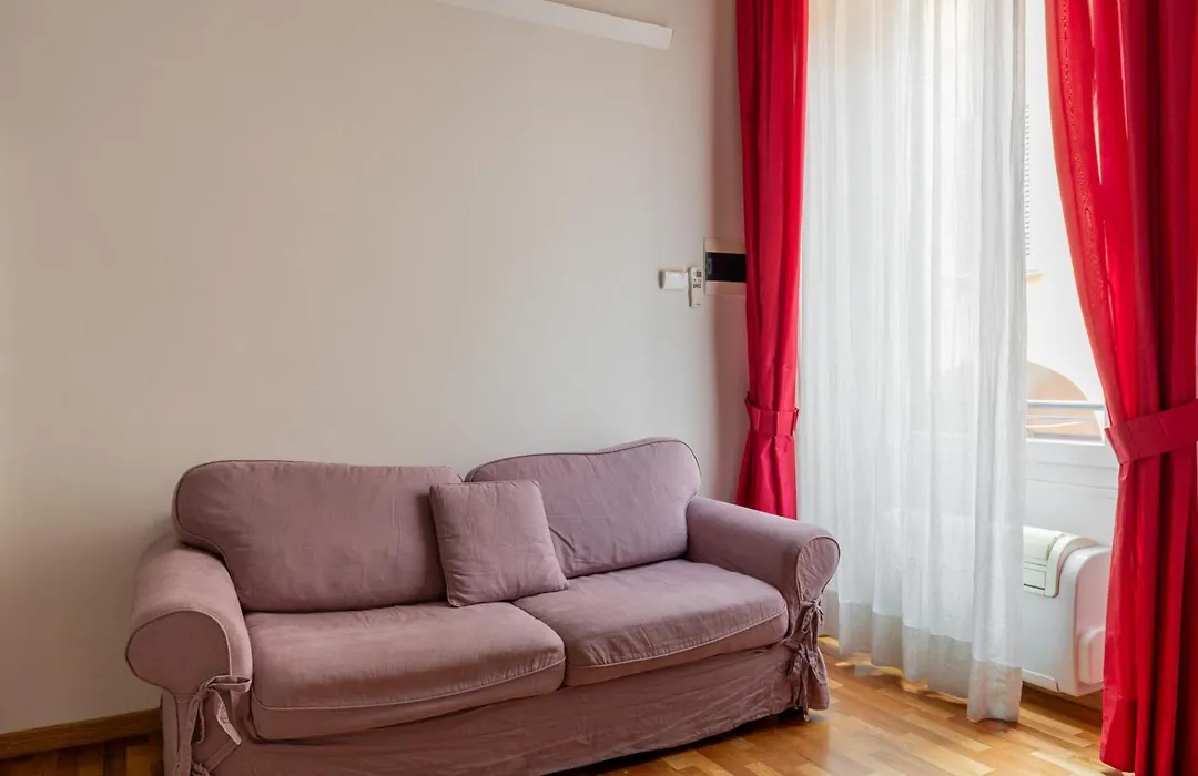 La Casa Magenta By Wonderful Italy-1