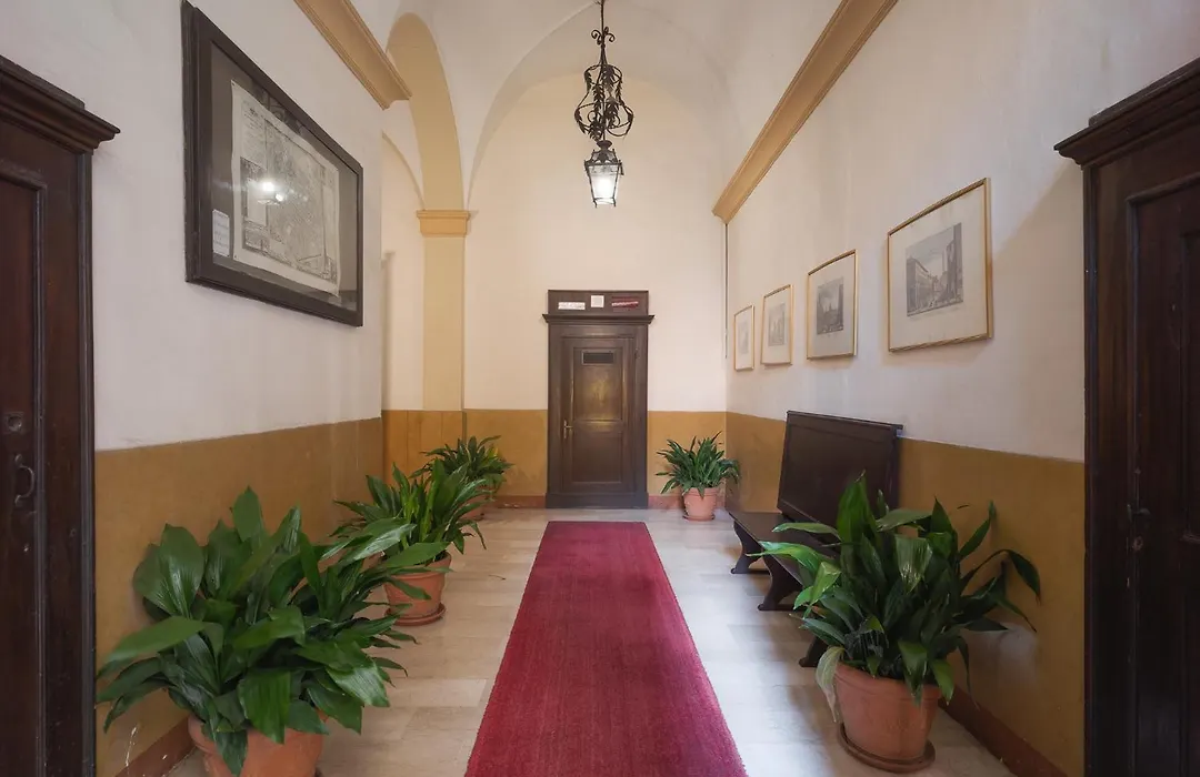 Lussuoso Appartamento nel Cuore del Centro Storico-1