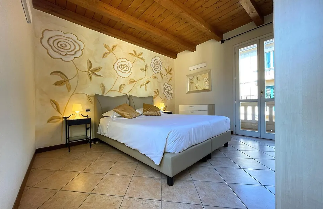 Int 6 - Suite Marco By Residence San Luca-1