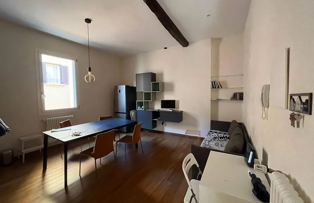 Appartamento Moderno in Piazza Aldrovandi-1