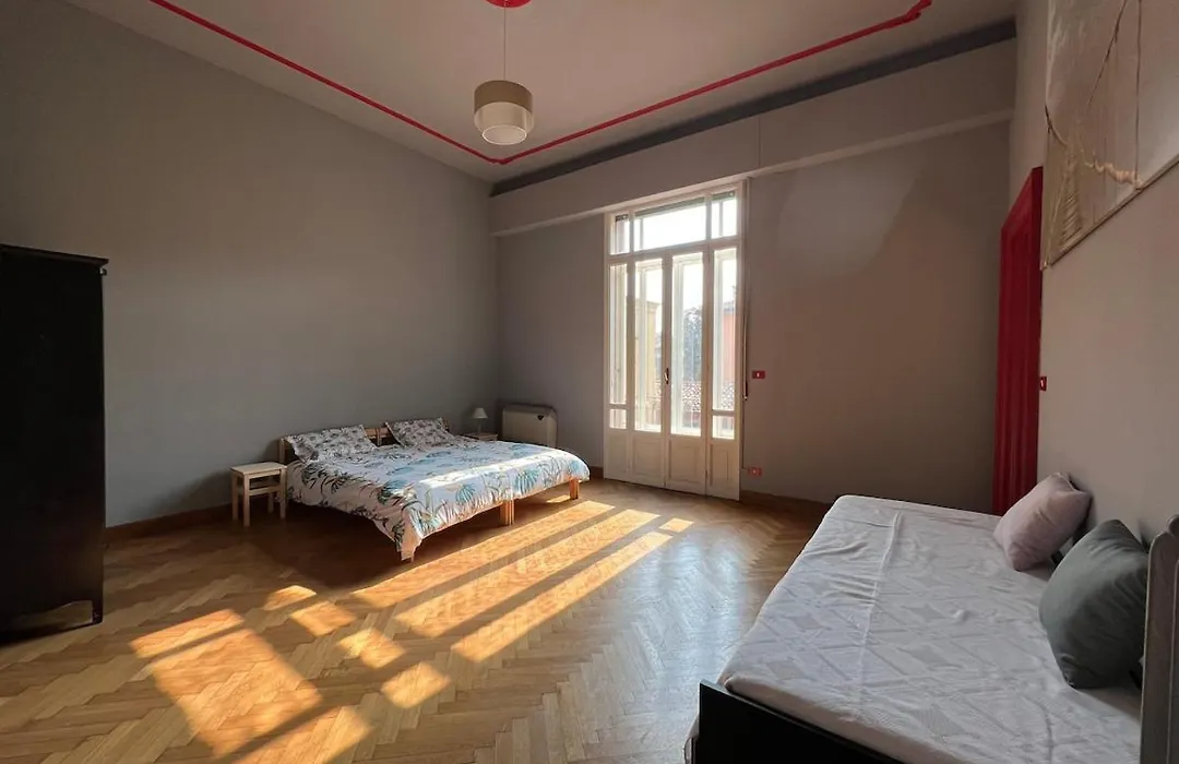 The Window On The Courtyard, Entire Apartment - La Finestra Sul Cortile, Intero Appartamento-1