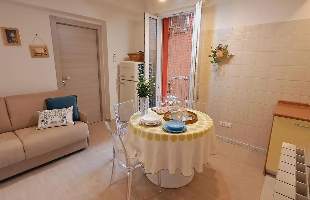 Fiora 7 House - Arte Fiera e centro - whole house near Arte Fiera&City Center-1