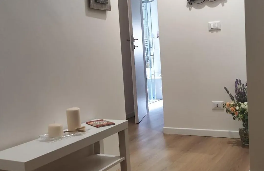 Nuna Home-1