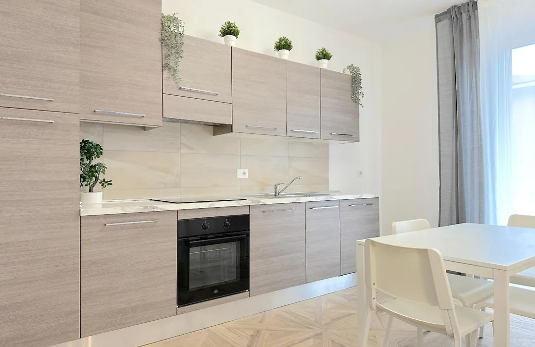 Villa Laura Home-1