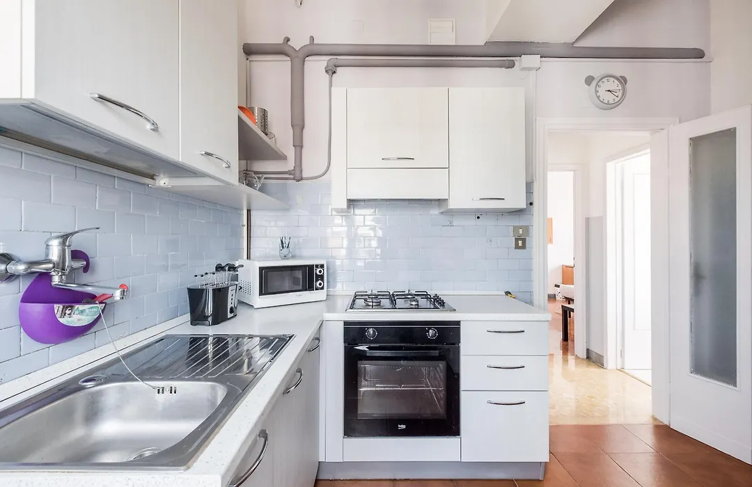 Quiet And Cozy Urban Apartment By Wonderful Italy-1