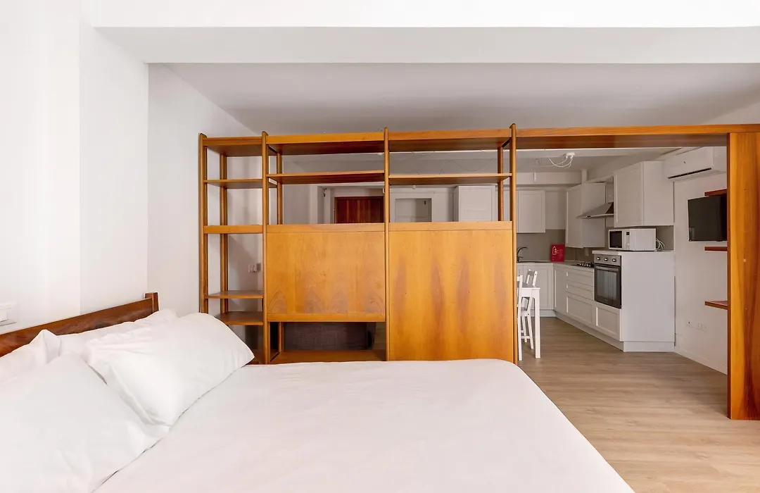 Bright And Cozy Studio By Wonderful Italy-1