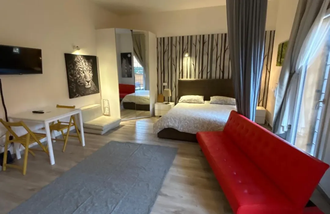 Stayinbologna-1