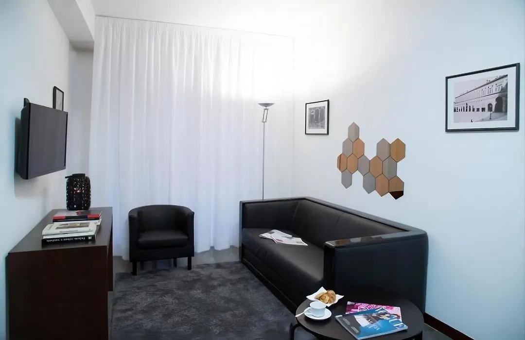 Phi Hotel Bologna Apartments-1
