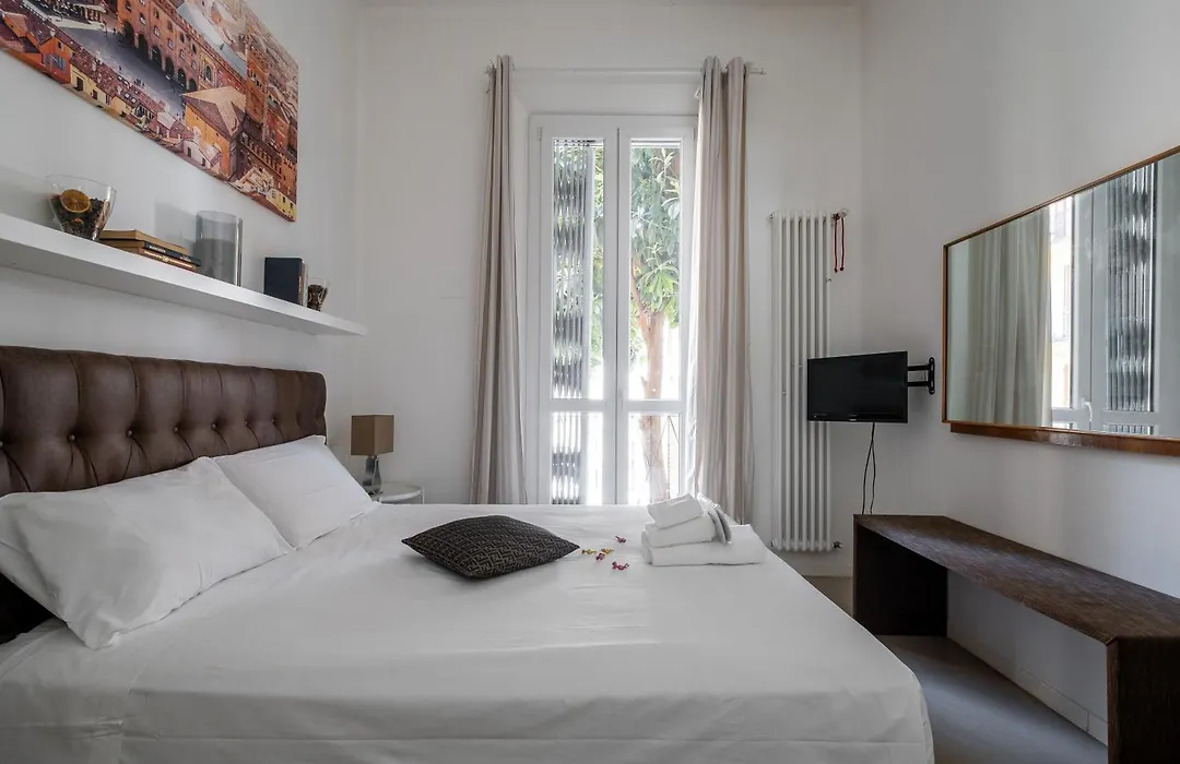 Bologna Suite-1