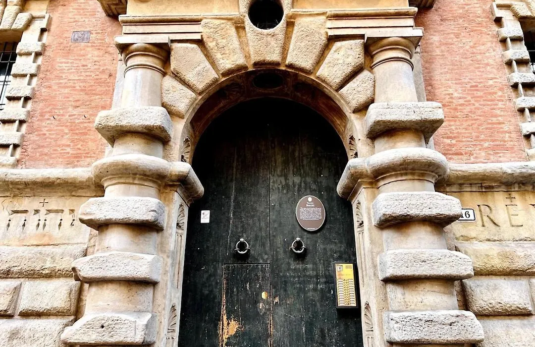 House Of Lovers - Historic Center-1
