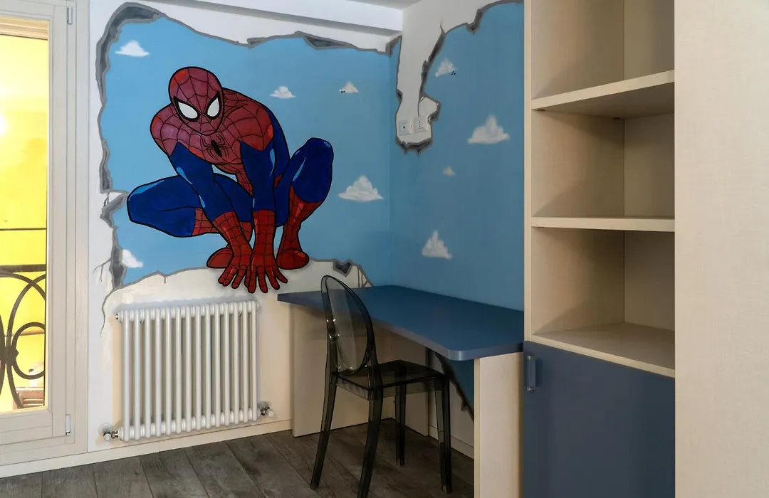 Eliver'S House-1
