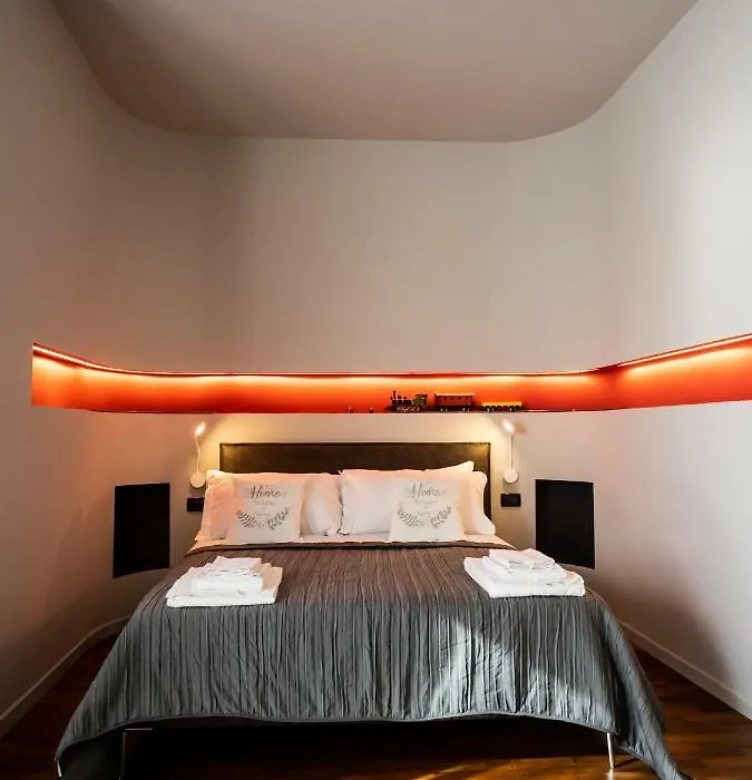 Carlotta Station Suite-1