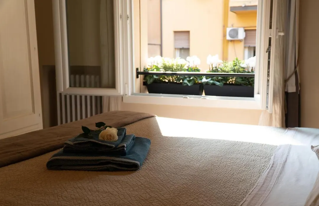 Beauty Case Intimate, Quiet And Central Apartment-1