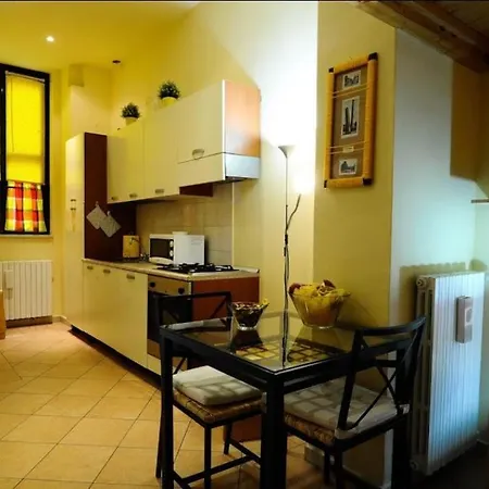 13- Tourist House Bologna Pratello - Self check-in-3