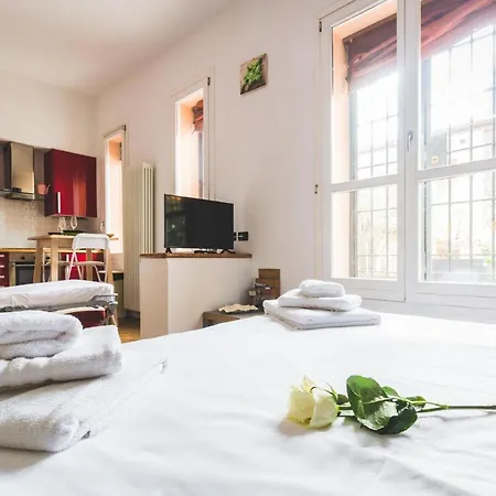 Getthekey S.Felice Suites-3