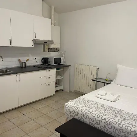 1-Tourist House Bologna-Cefalonia - Self Check-In-3