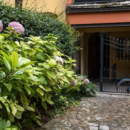 Casa alla Pinacoteca di Bologna by Wonderful Italy-2