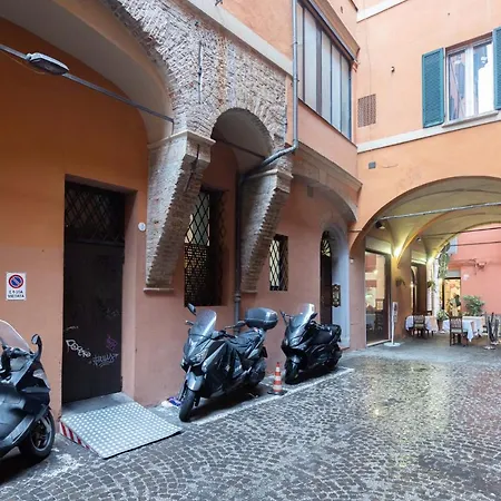 Bologna By Short Holidays 3-2