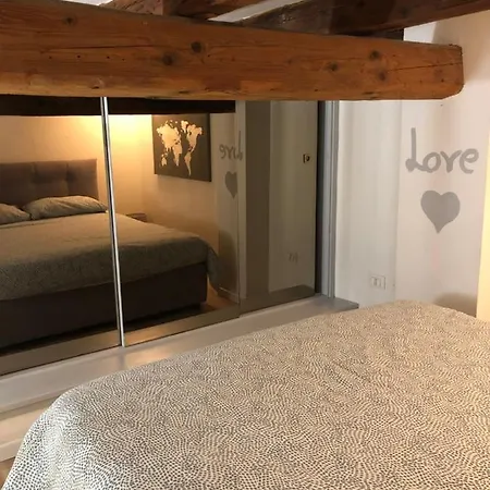 New Loft In The Heart Of Bologna 3-3
