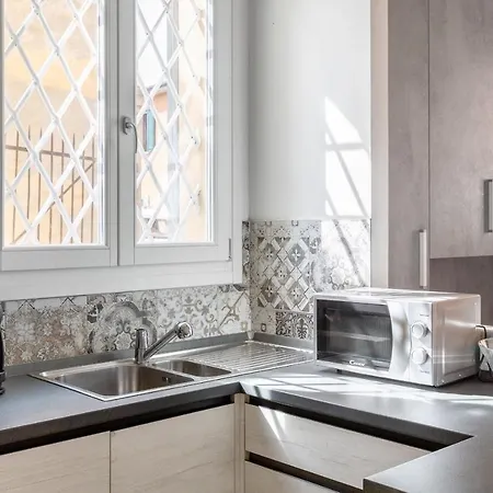 Modern studio in Borgo Panigale by Wonderful Italy-3