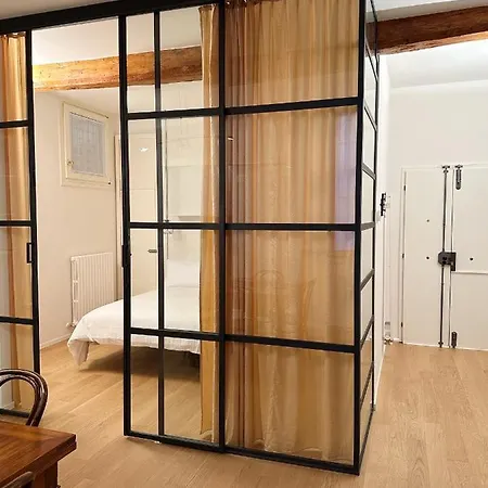 Koro'S Apartments-2