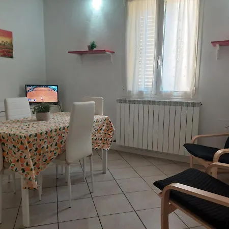 Villa Erbosa-Fiera 1-3