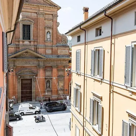Deliziosa Casa nel Centro di Bologna Palazzo Storico Zambeccari-2