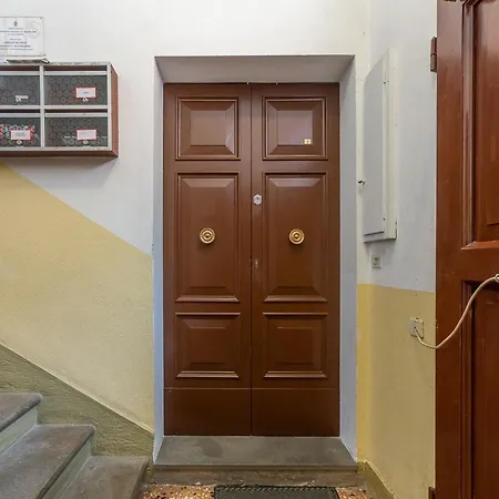 Piazza Aldrovandi Quiet Lovely Apartment-3