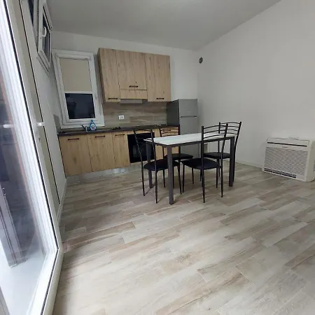 Levante Suite-2