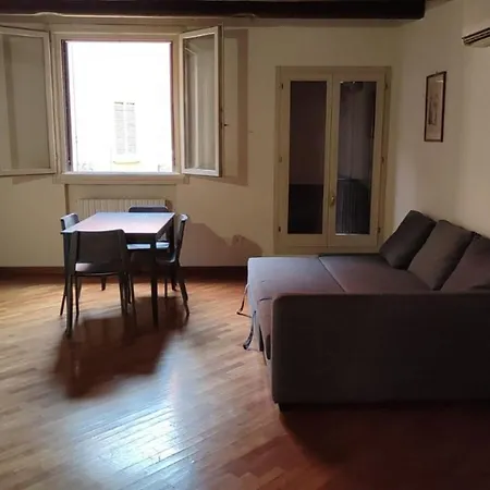 De' Pepoli Apartments-3