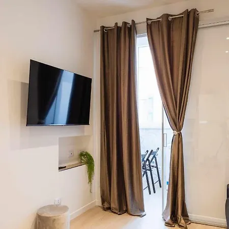 Camonia Luxury Free Parking 2Km Da Bologna-2