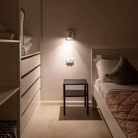 Housmart Toscana 53 Black-3