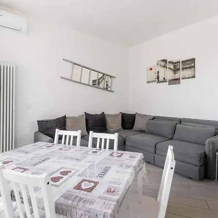 Charming Mazzini Apartment By Wonderful Italy-2