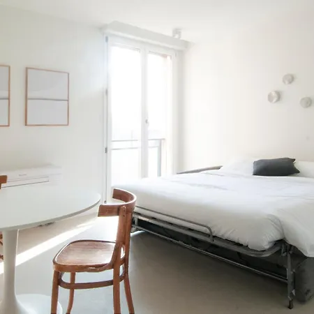 Zefiro - Saffi Design Apartments - Ambrogiohost-2