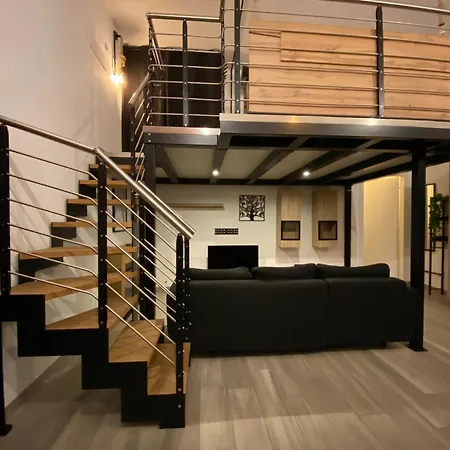 Urban Nest Loft Maggiore-3