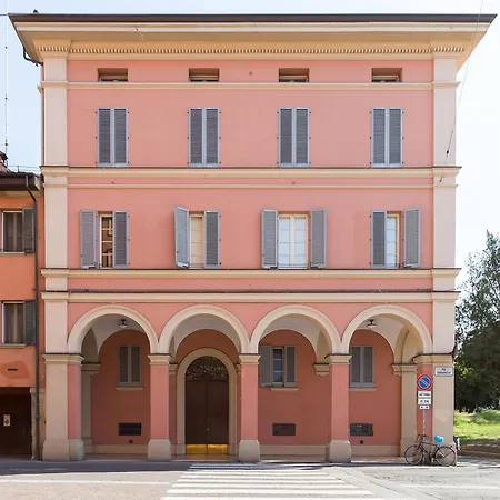 Saragozza Boutique Apartment-3