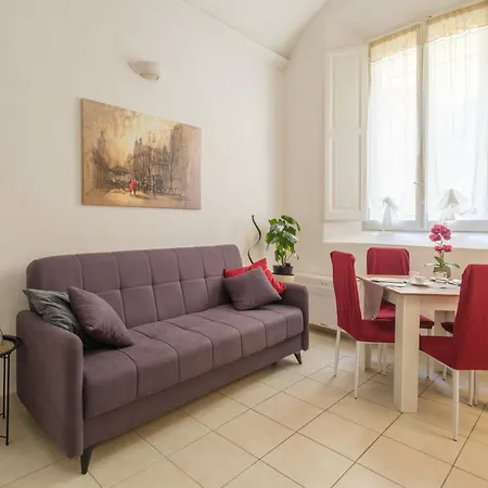 Loungefloor Central Design Apartment-2