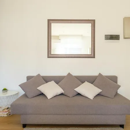 Scandellari Apartments - Apartment With Private Balcony-3